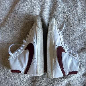 Nike Blazer Mid '77 Vintage Sneaker (Men) - Size 11.5 - White/ Dark Beetroot